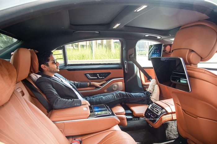 Mercedes-Benz S 350d and EQS 580: the 'S' factor